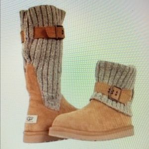 Cambridge knit UGG boot